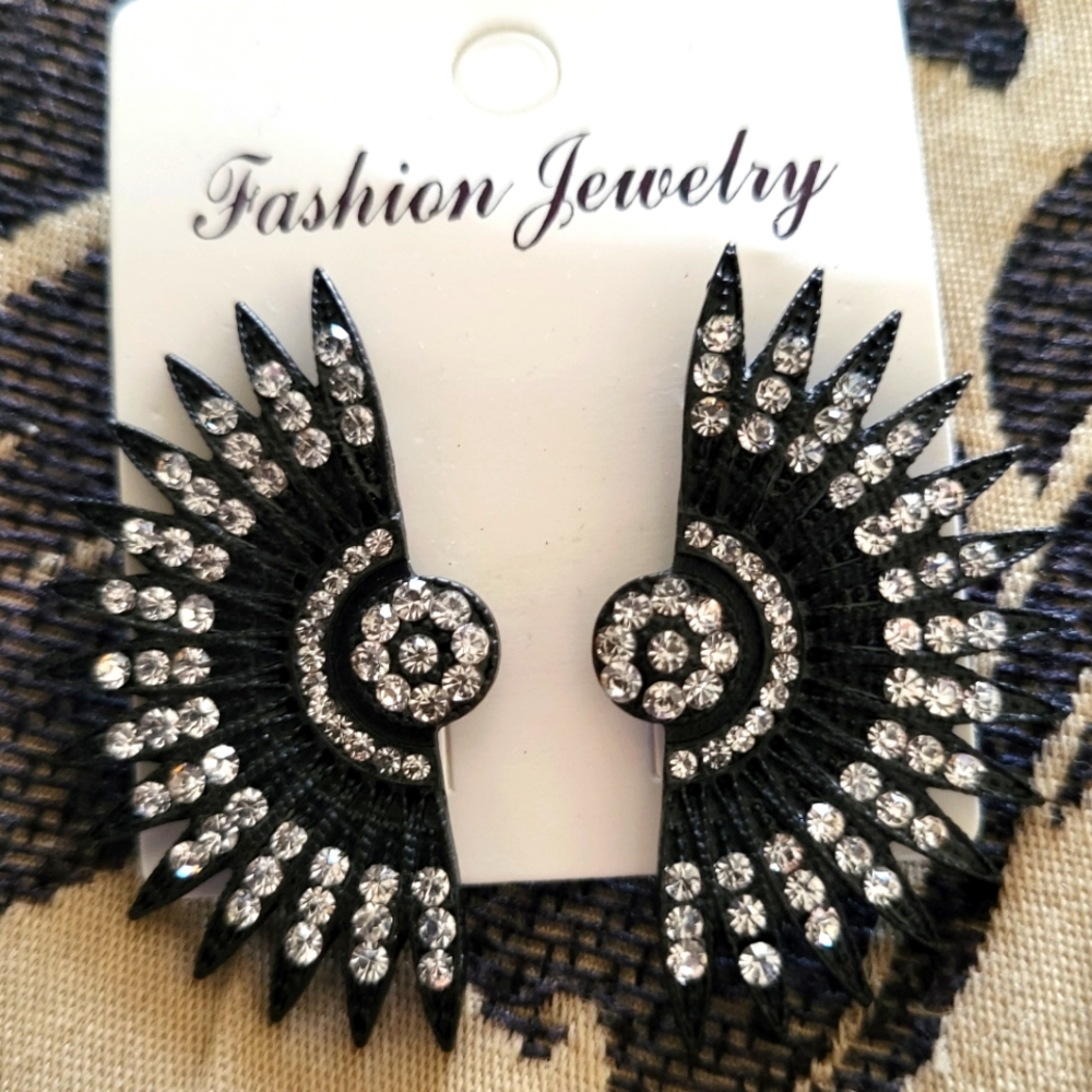 NEW Art deco fashion earrings black with rhinestones